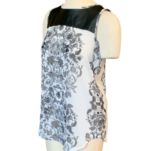 Bisou Bisou Sleeveless Top Mixed Media Faux Leather/Floral S Black & White 61E - Picture 5 of 8
